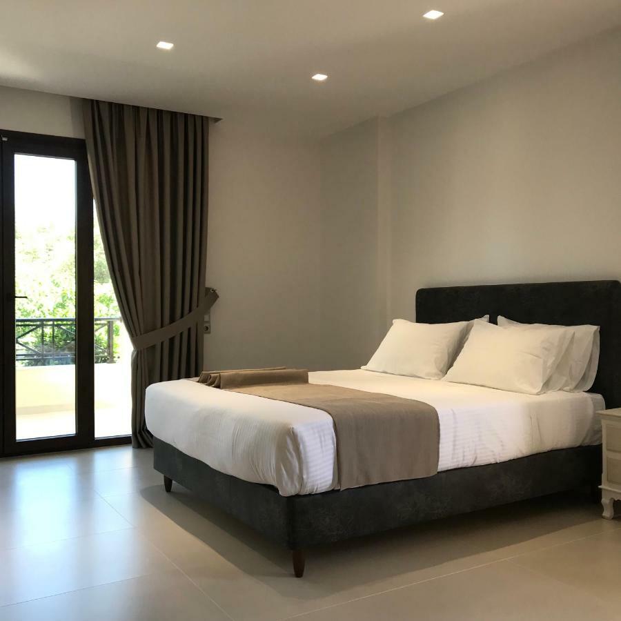The Little Prince Luxury Suites Ypsos Eksteriør bilde